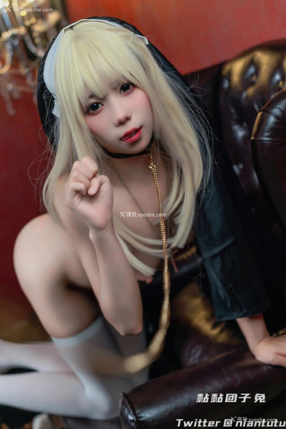 1P - 福利姬黏黏团子兔 – 修女无圣光图集