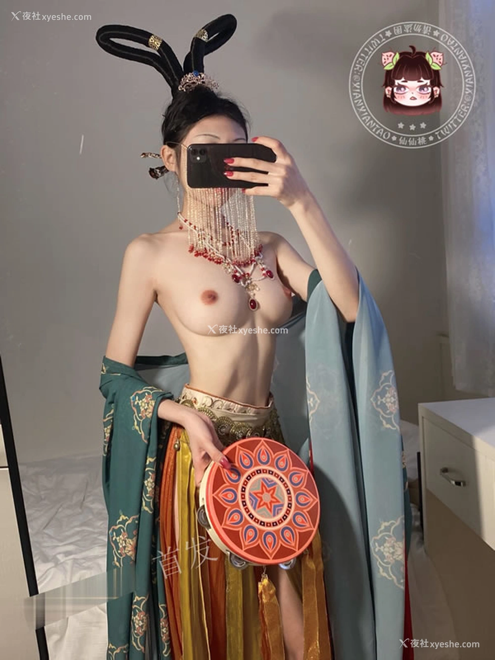 1P - 极品福利姬仙仙桃-7月古风系尺度私拍合集
