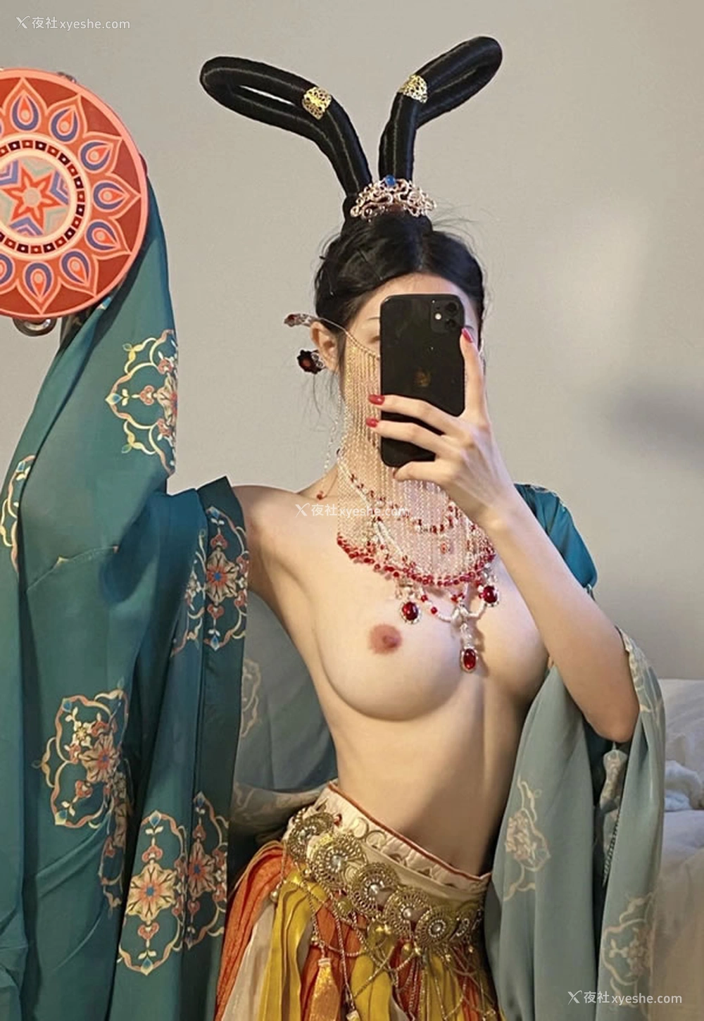 1P - 极品福利姬仙仙桃-7月古风系尺度私拍合集