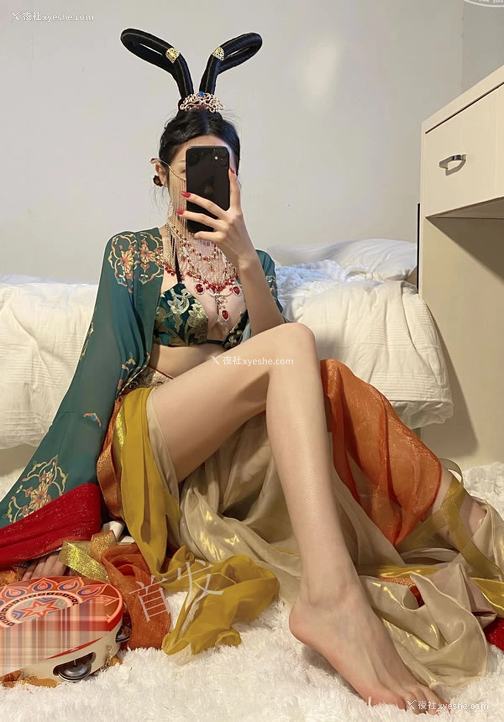 1P - 极品福利姬仙仙桃-7月古风系尺度私拍合集