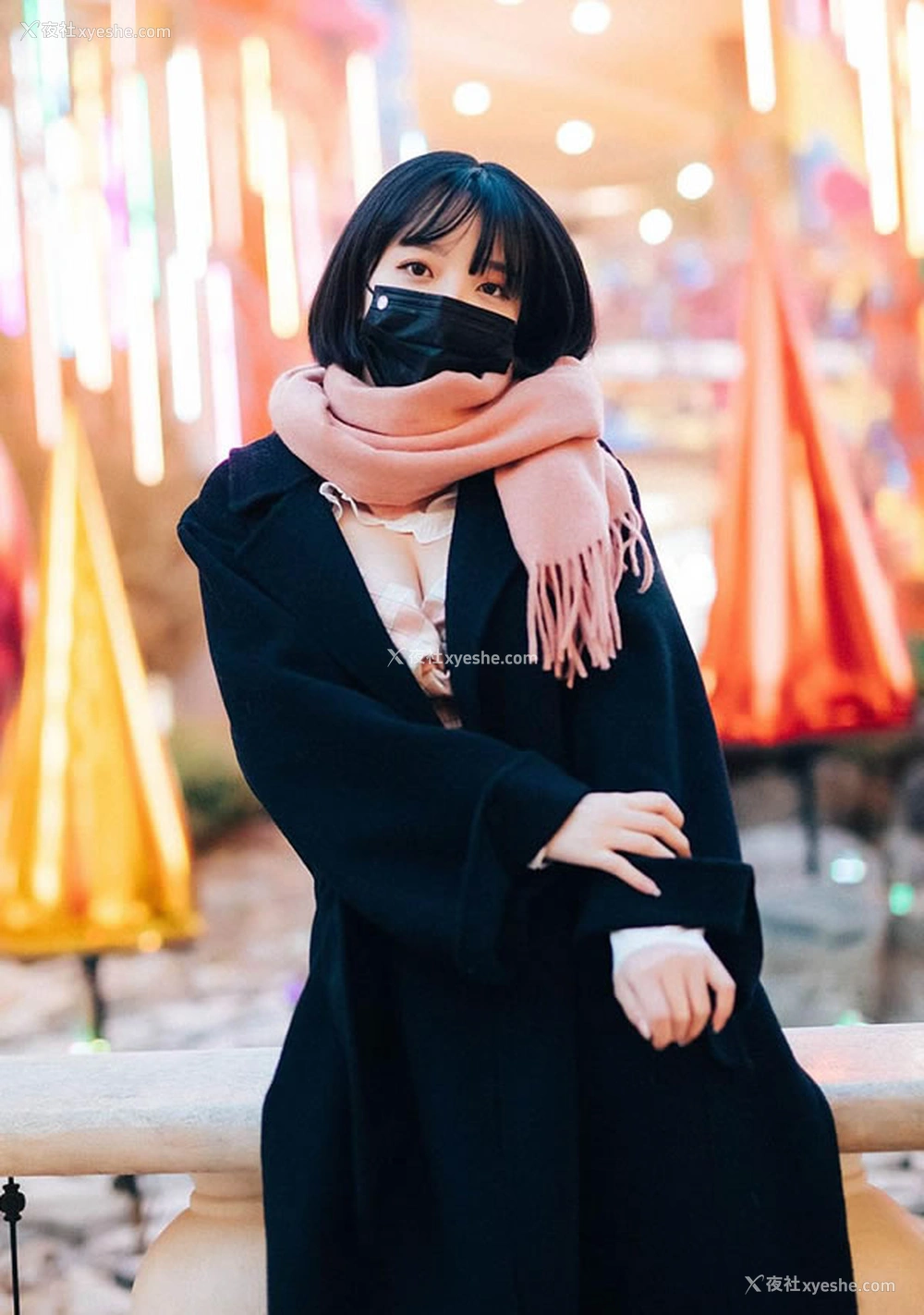 1P - 粉嫩美女孙乐乐Son Yeeun – 冬日楼梯露出