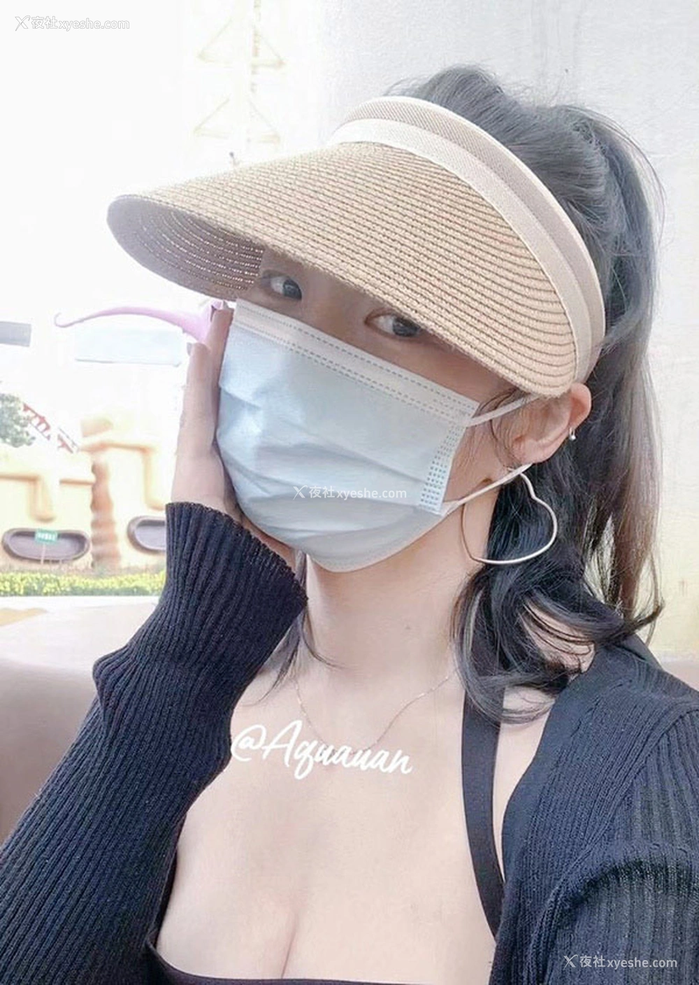 1P - 露出系网红@Aquauan 尺度私拍合集