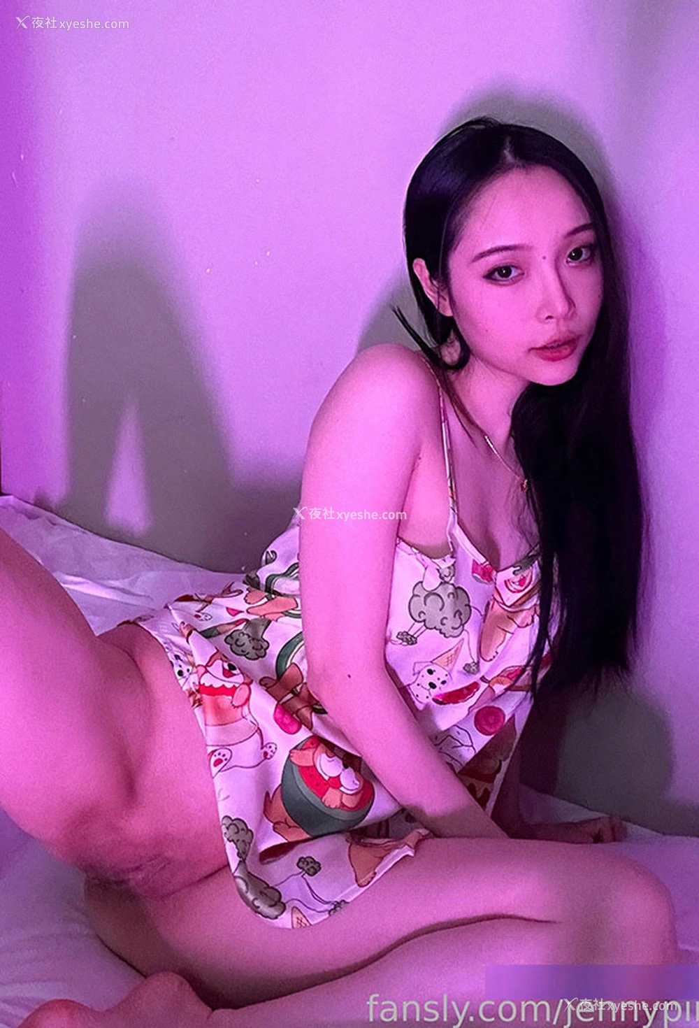 1P - 爆乳美女jenny孙禾居家私拍尺度散图合集2