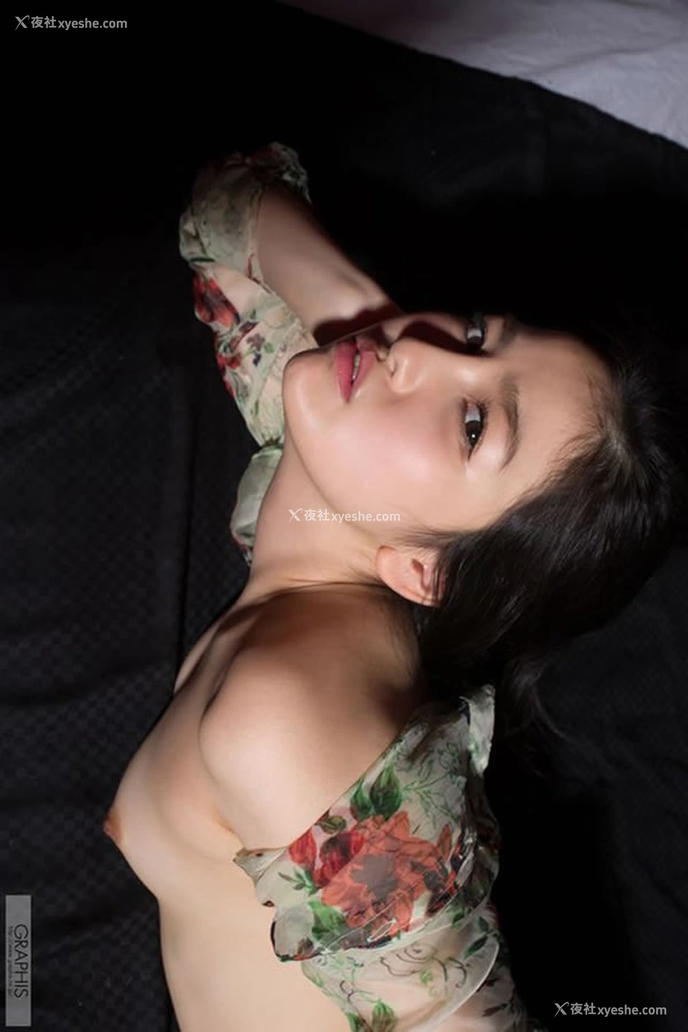 1P - Graphis小野寺梨纱无圣光唯美套图3