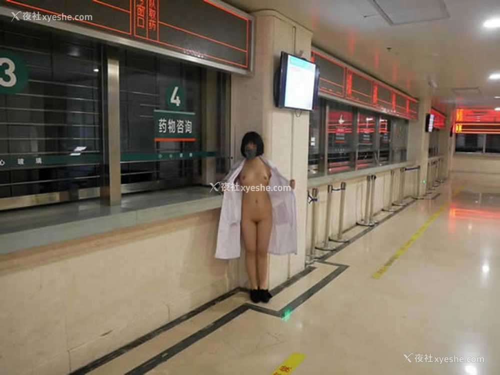 1P - 极品网络红人萌萌的奶卉闺密小护士无圣光套图