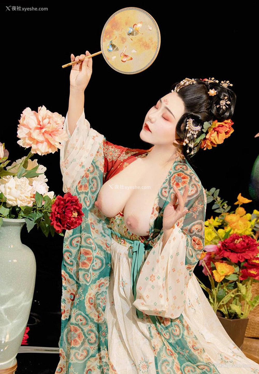 1P - 推特美女小芸逗 落苏复古无圣光唯美合集2