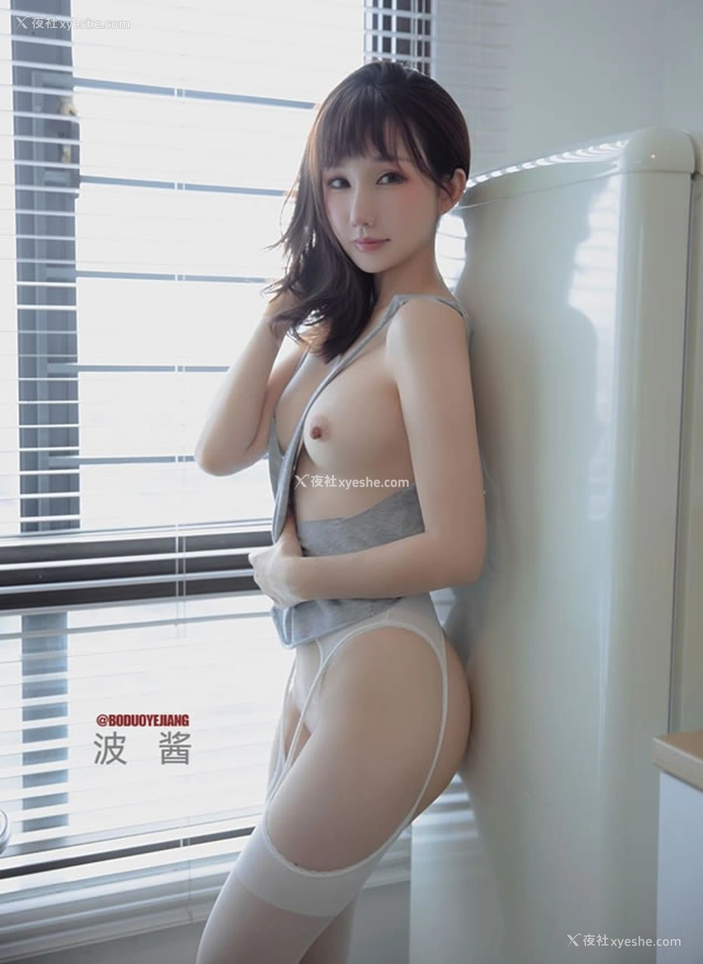 1P - 高颜值美女波酱居家小清新无圣光图集4