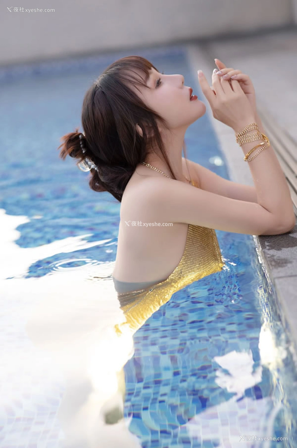 1P - 高颜值美女波酱居家小清新无圣光图集4