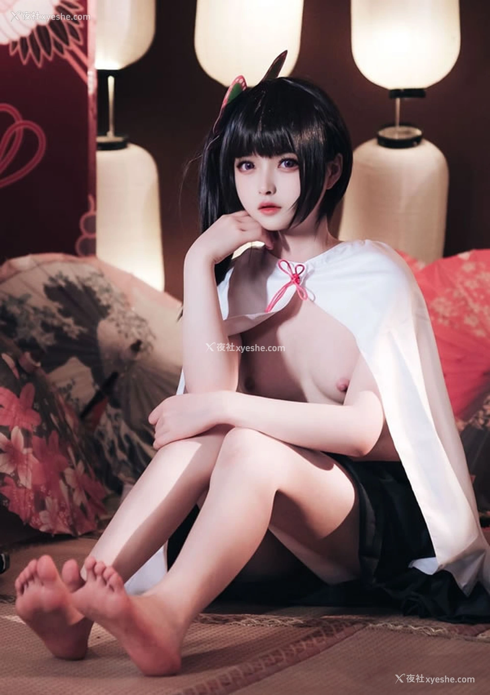 1P - 福利姬白莉爱吃巧克力 – 香奈乎