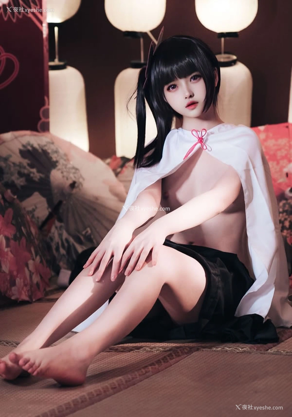 1P - 福利姬白莉爱吃巧克力 – 香奈乎