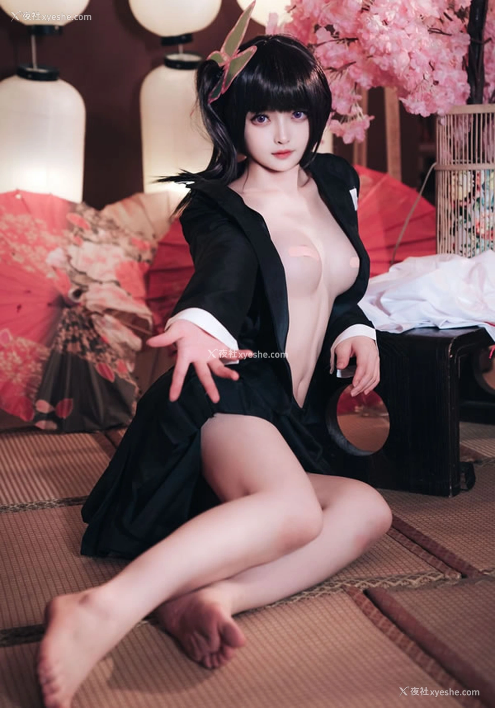 1P - 福利姬白莉爱吃巧克力 – 香奈乎