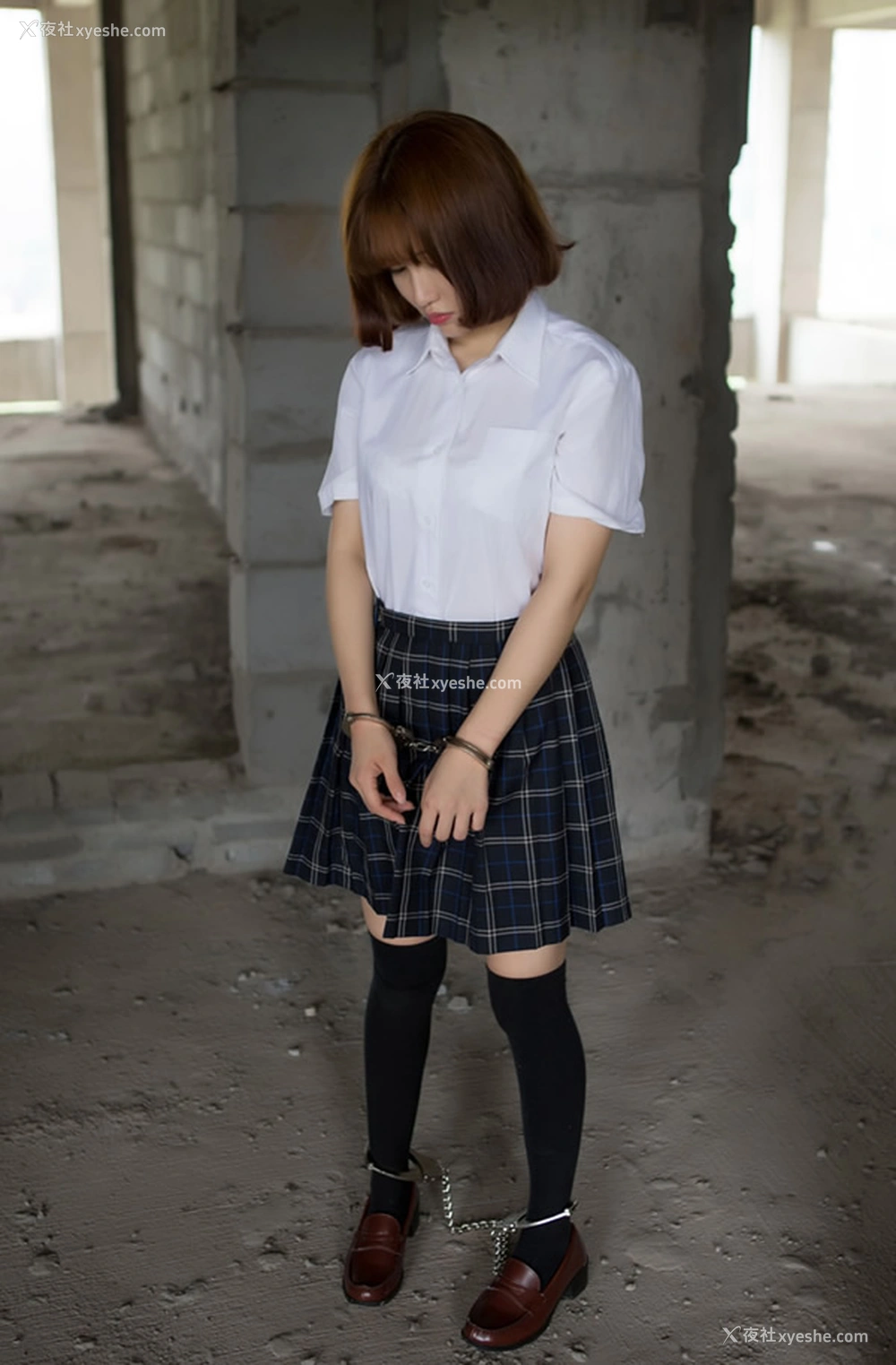 1P - 女神k8傲娇萌萌学生装野外绳艺SM无圣光套图