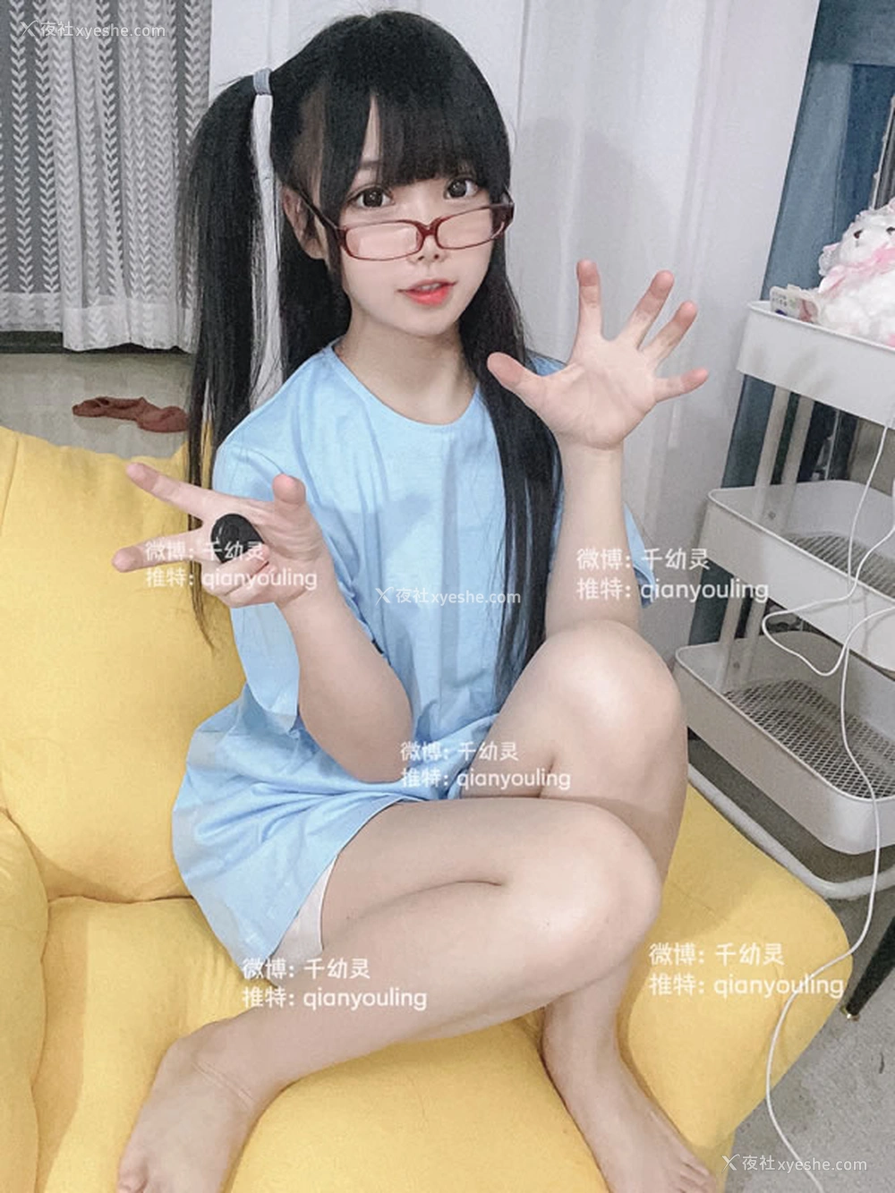 1P - 可爱福利姬@千幼灵 – 血小板私拍图集