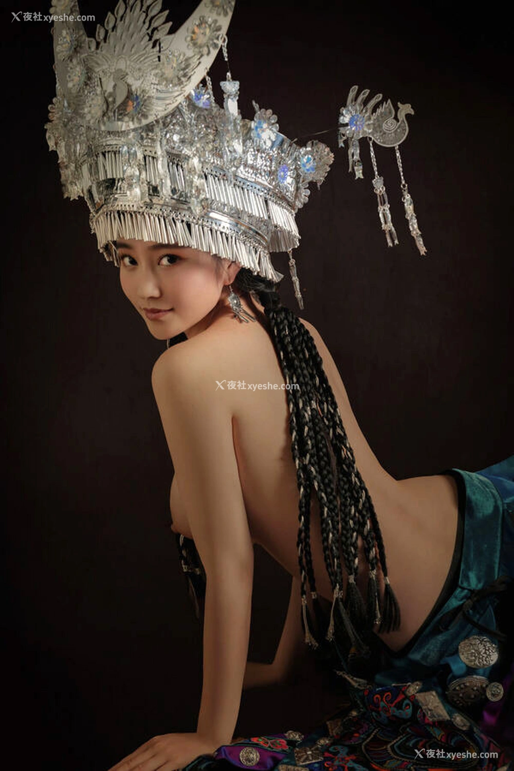 1P - 极品女神年年-苗疆少女无圣光唯美图集