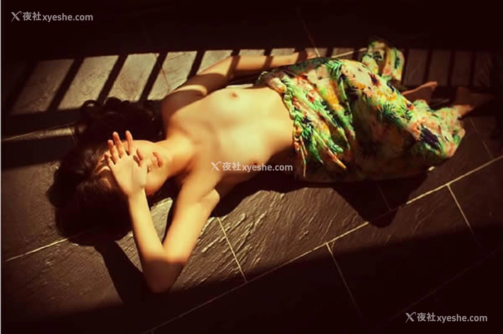 1P - CHOKmoson脱之女神无圣光人体精选合辑写真（一）