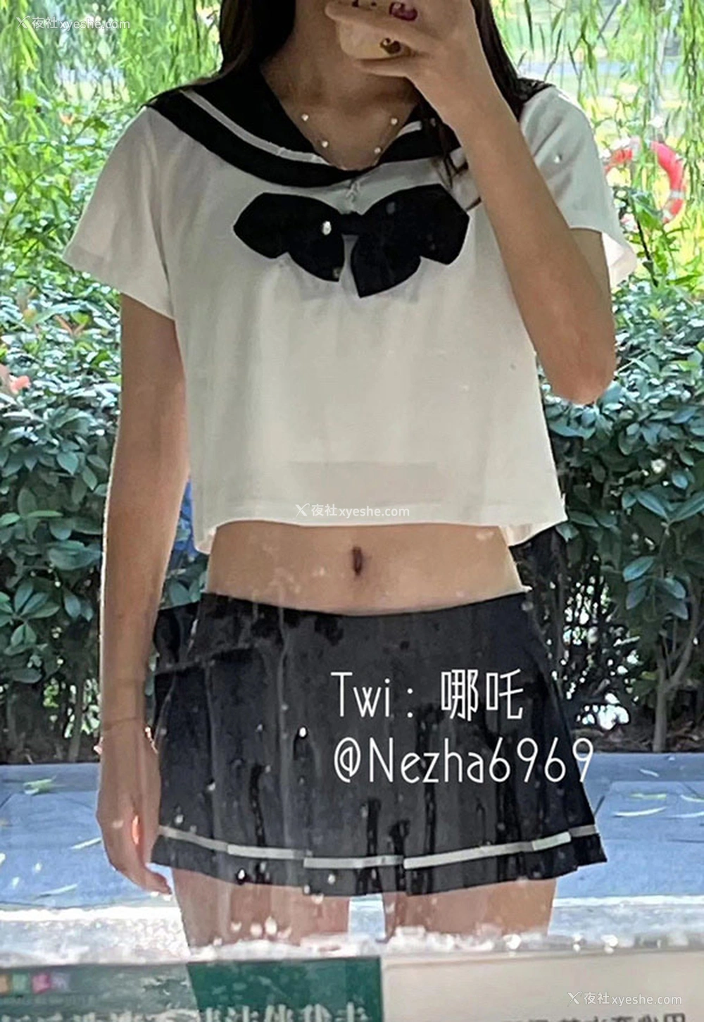 1P - 推特美女@Nezha6969户外爱露出人体合集3