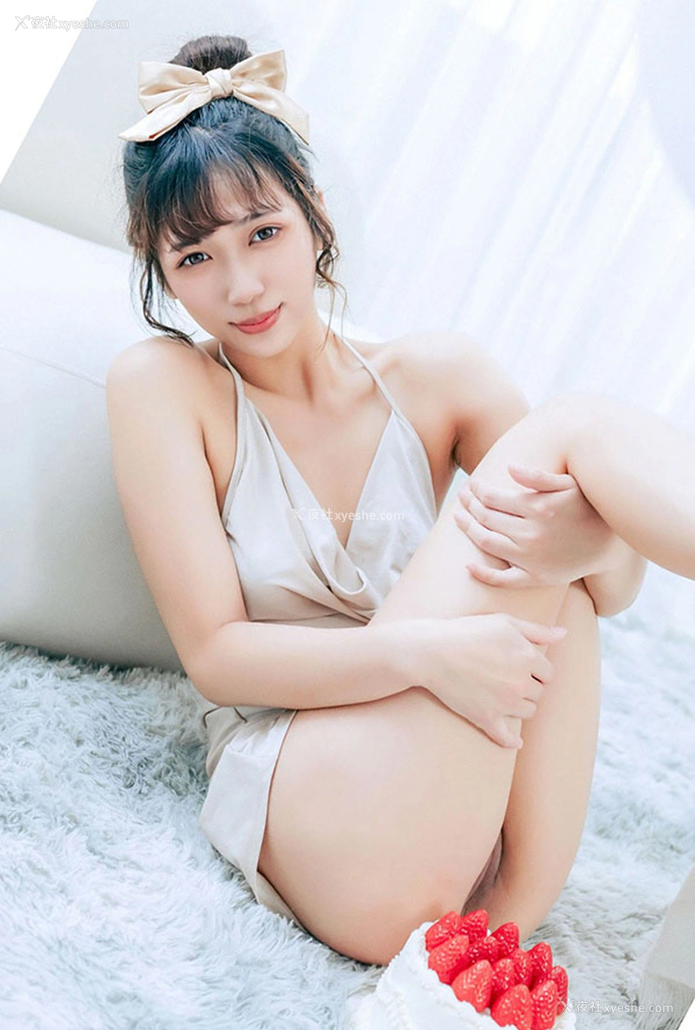 1P - 混血美女井野奈吊带短裙无圣光人体