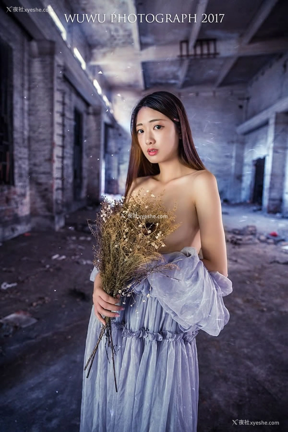 1P - 极品露出之美女外景无圣光人体艺术写真6