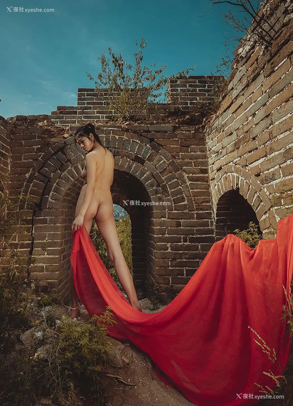 1P - 极品露出之美女外景无圣光人体艺术写真6