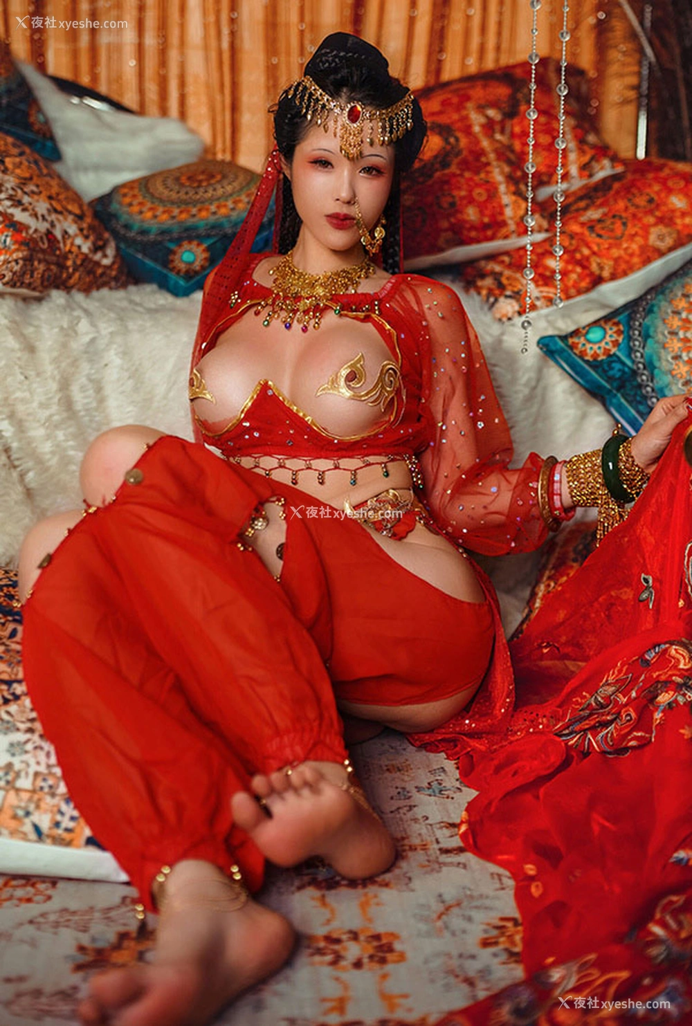 1P - 福利姬钛合金TiTi 塞上红鸾唯美视图