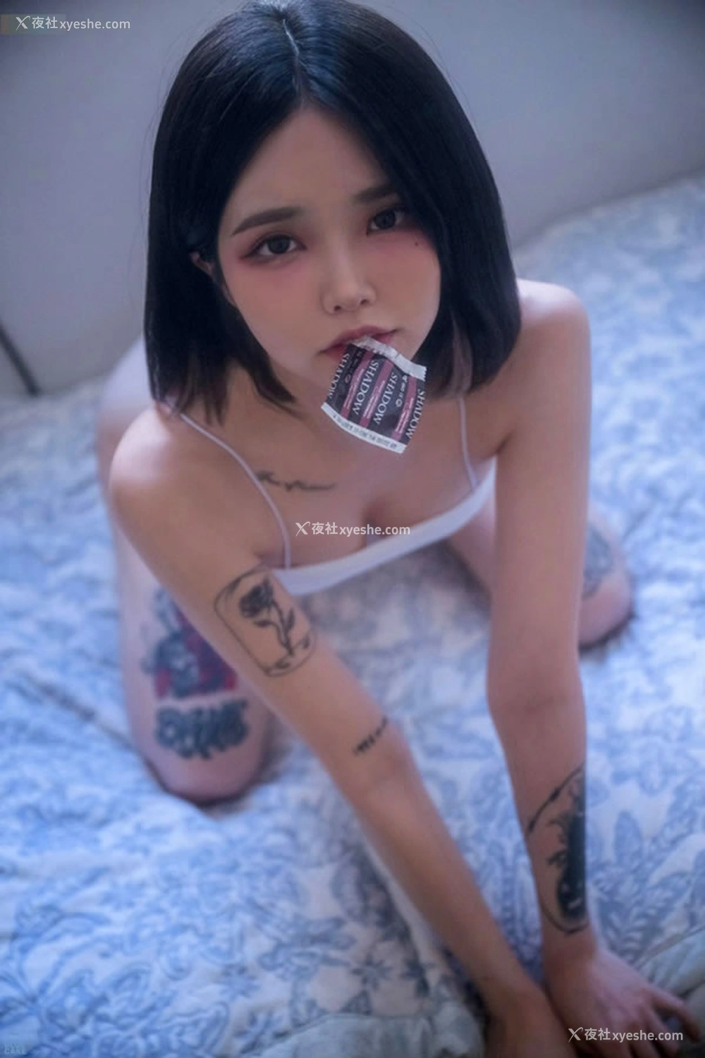 1P - 温婉妩媚小人妻Hikari小吊带道具无圣光图集