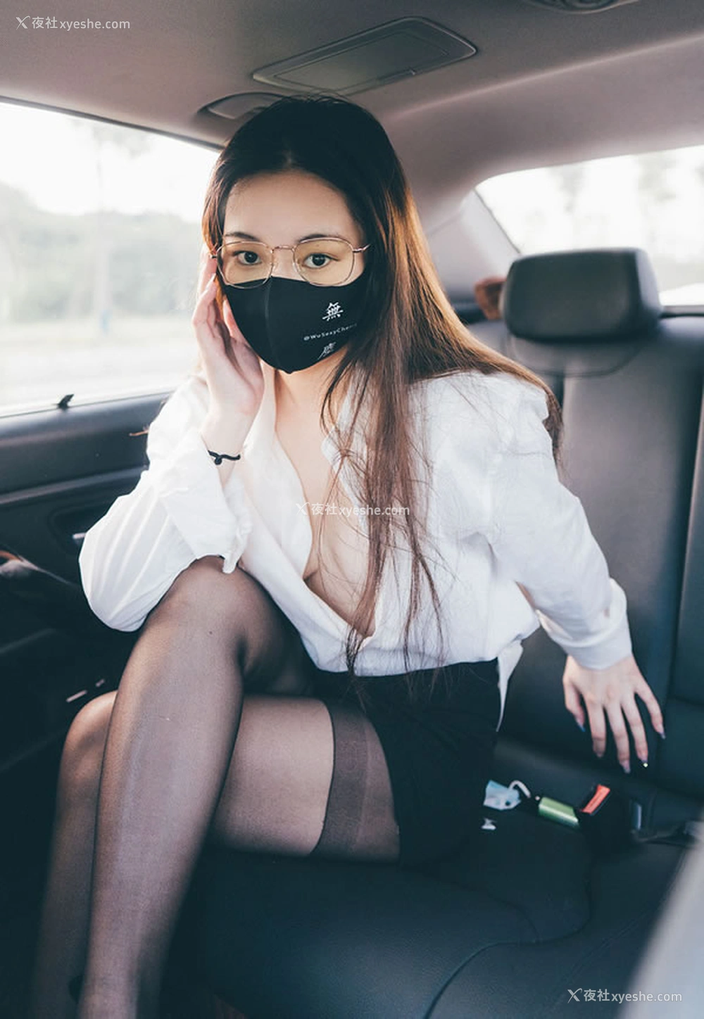 1P - 知名摄影师无尘2023无圣光人体图集3