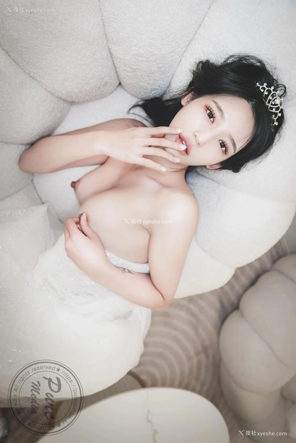 1P - 美丽的新娘Yeha娇滴滴无圣光图集