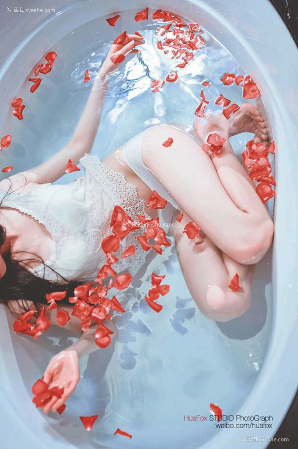 1P - HuaFox花狐狸出品之完美人体曲线无圣光套图