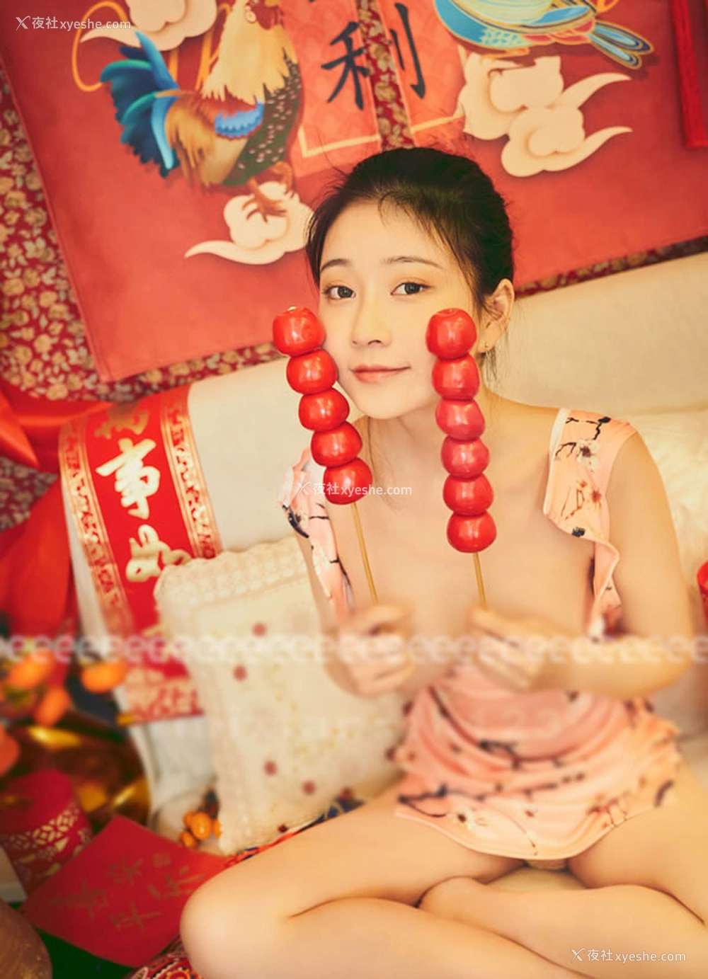 1P - 极品嫩模年年 – 元宵私拍无圣光唯美图集