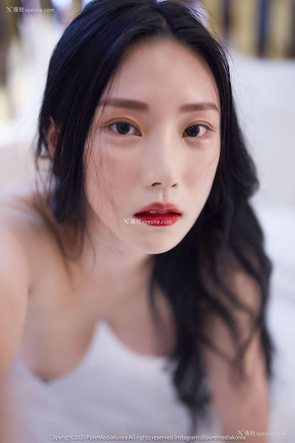 1P - 优雅熟女Riha白色连体衣 肉丝无圣光图集