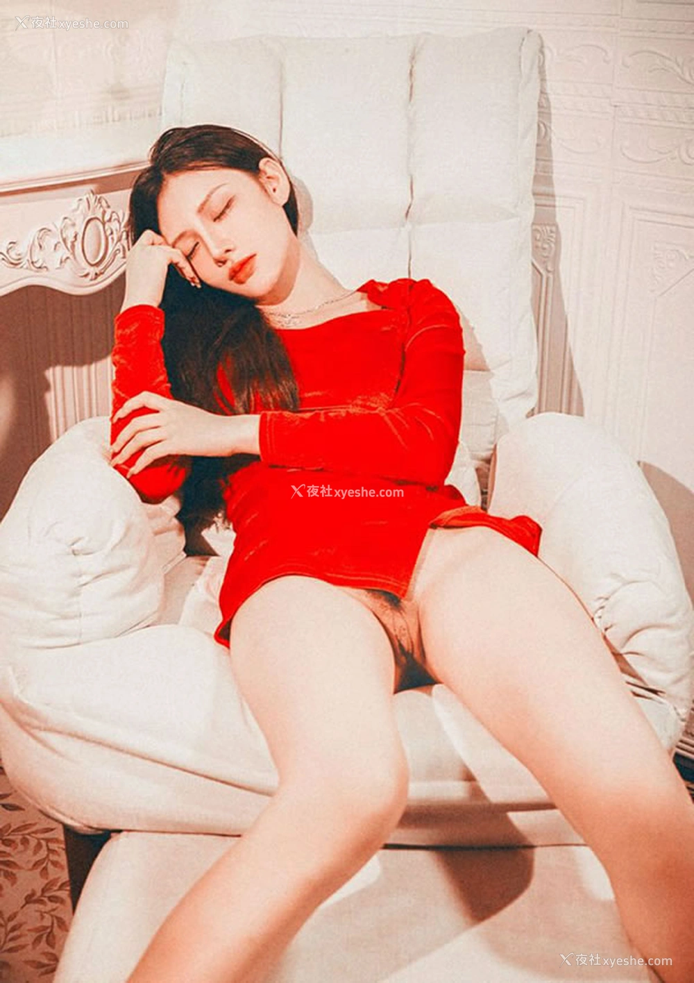 1P - 推特女神永远的baby私拍无圣光人体图集4