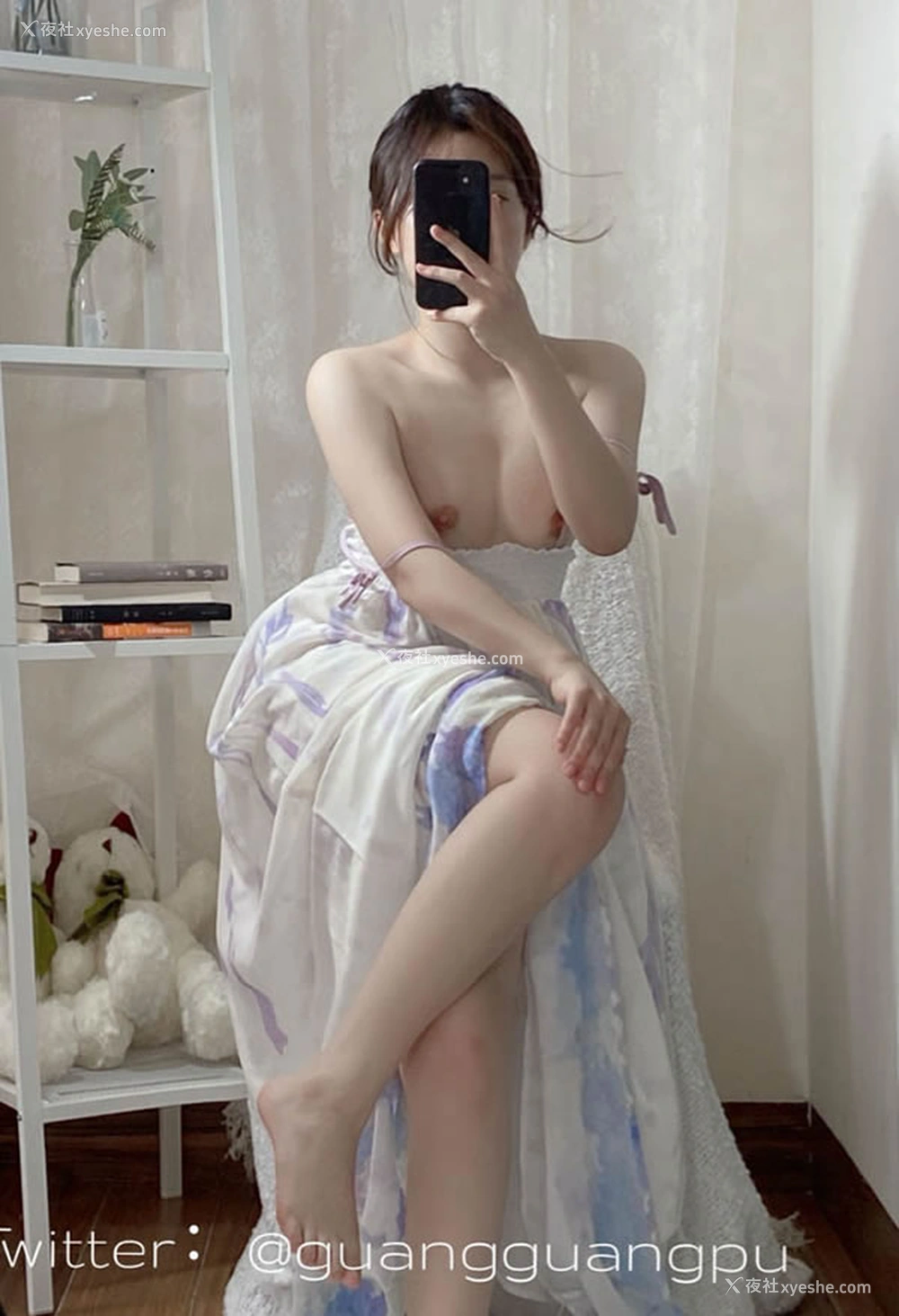 1P - 白虎福利姬@光谱小护士 尺度作品合集3