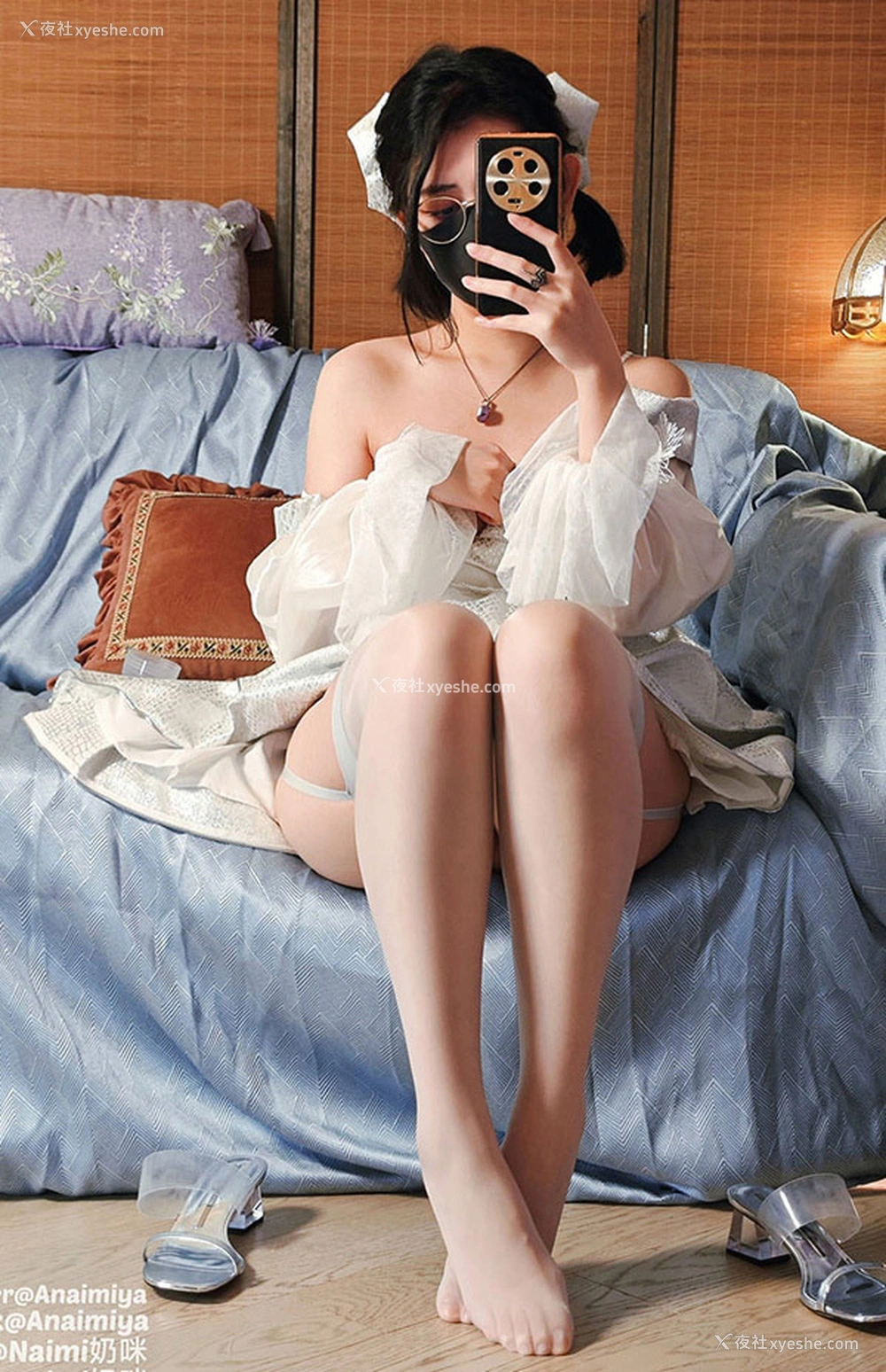 1P - 福利姬Naimi奶咪奶味小咪 吊带 黑丝肛塞