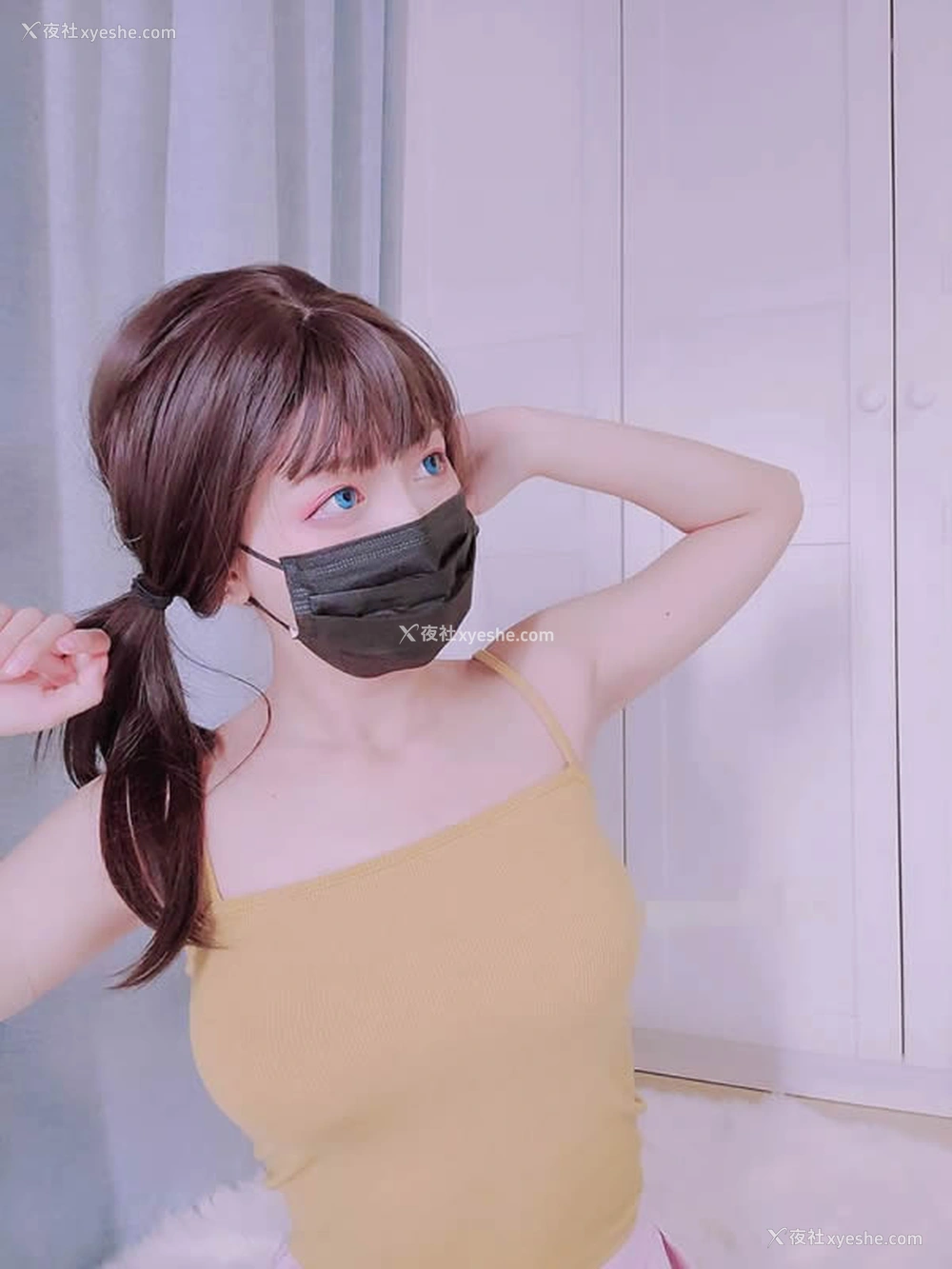 1P - 网红白袜袜格罗丫楼蜜桃与水晶无圣光套图