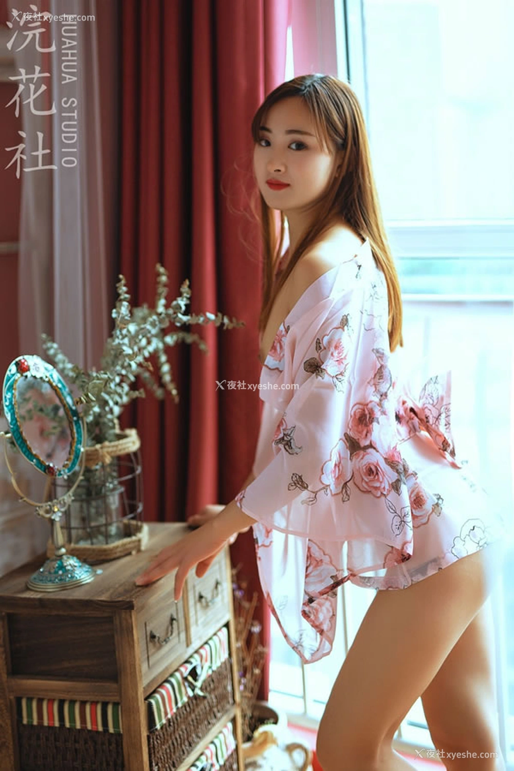 1P - 浣花社出品美女无圣光人体艺术合集