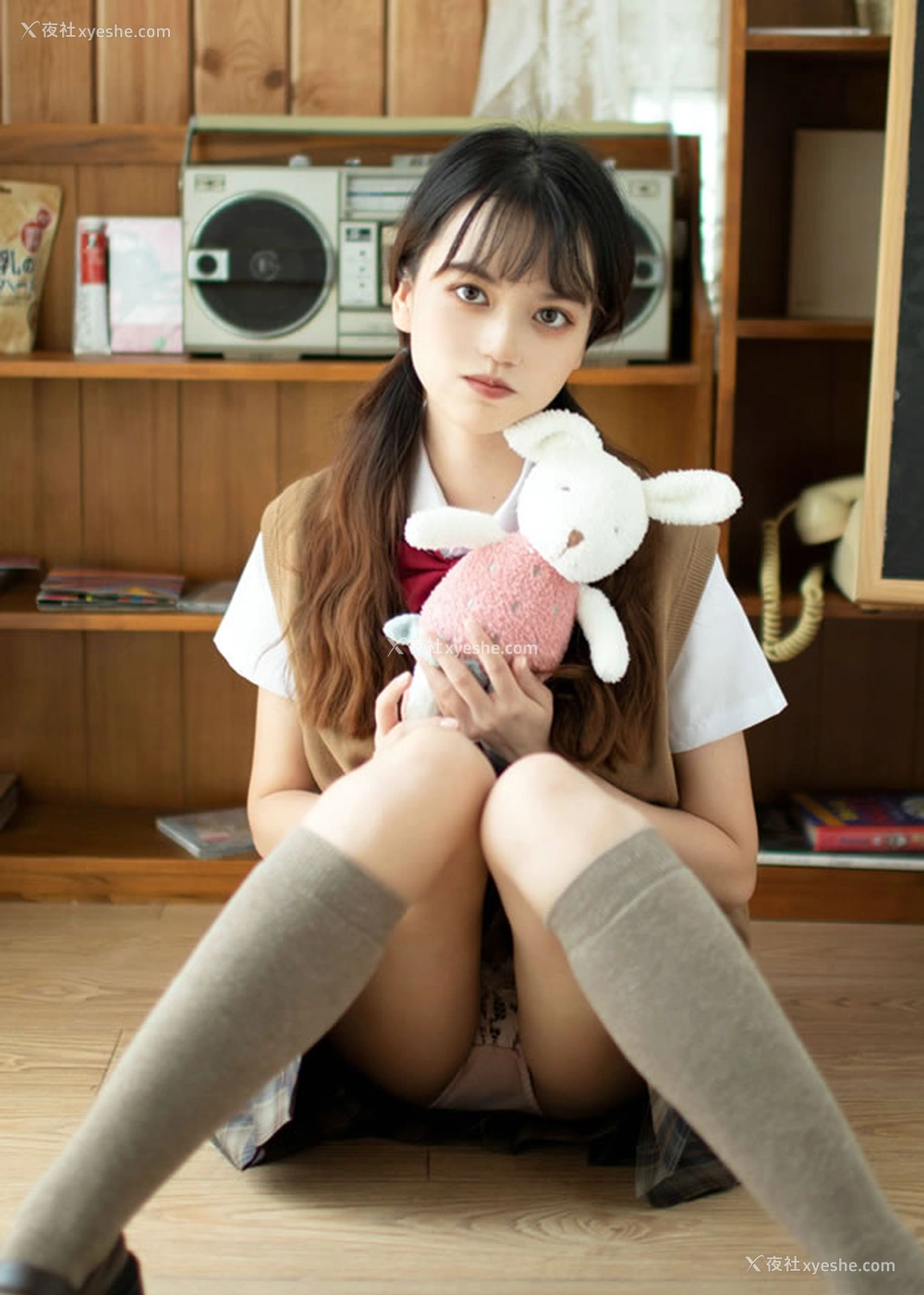 1P - 清新大眼妹子劳小白 – 校服jk唯美无圣光图集
