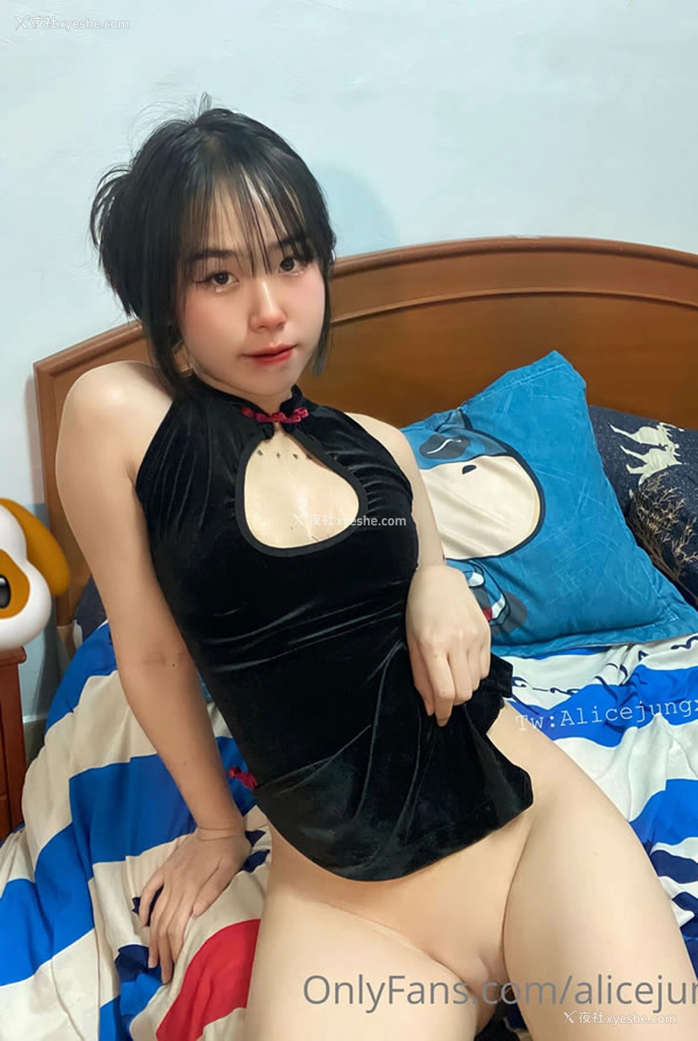 1P - 福利姬@Alicejungxx OnlyFans尺度视图合集2