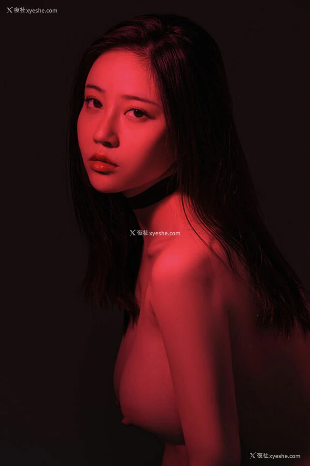 1P - 极品女神年年炽天使展现完美丰乳