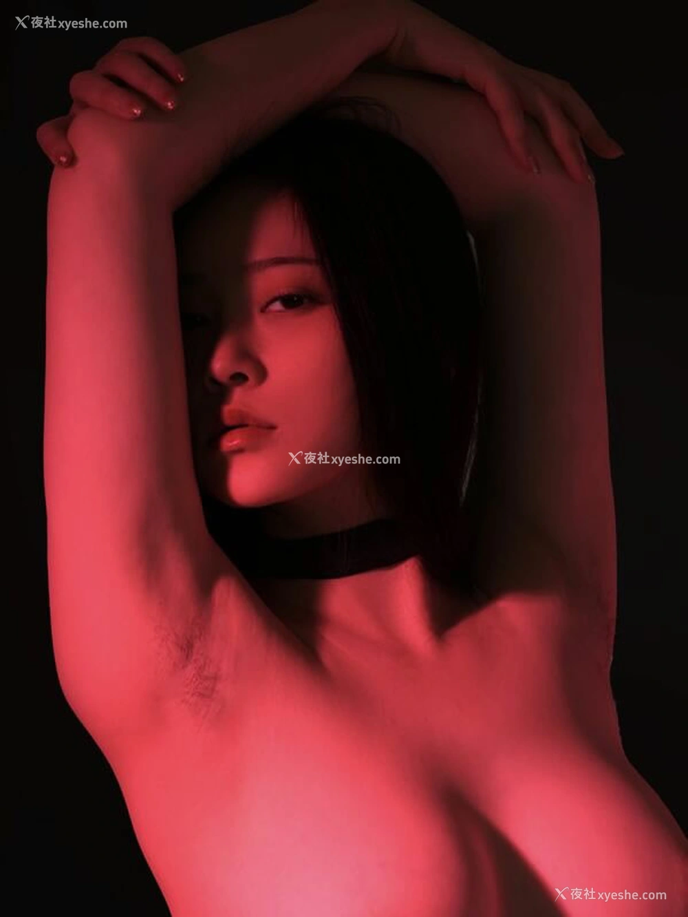 1P - 极品女神年年炽天使展现完美丰乳