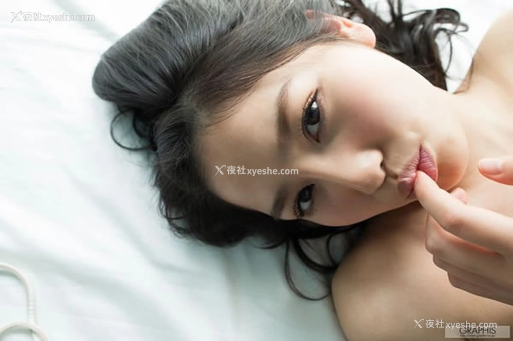 1P - Graphis小野寺梨纱无圣光唯美套图1