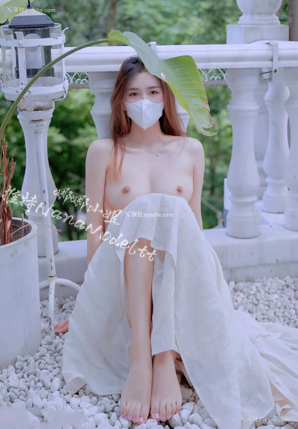 1P - 美丽的娜娜小姐私拍无圣光唯美图集