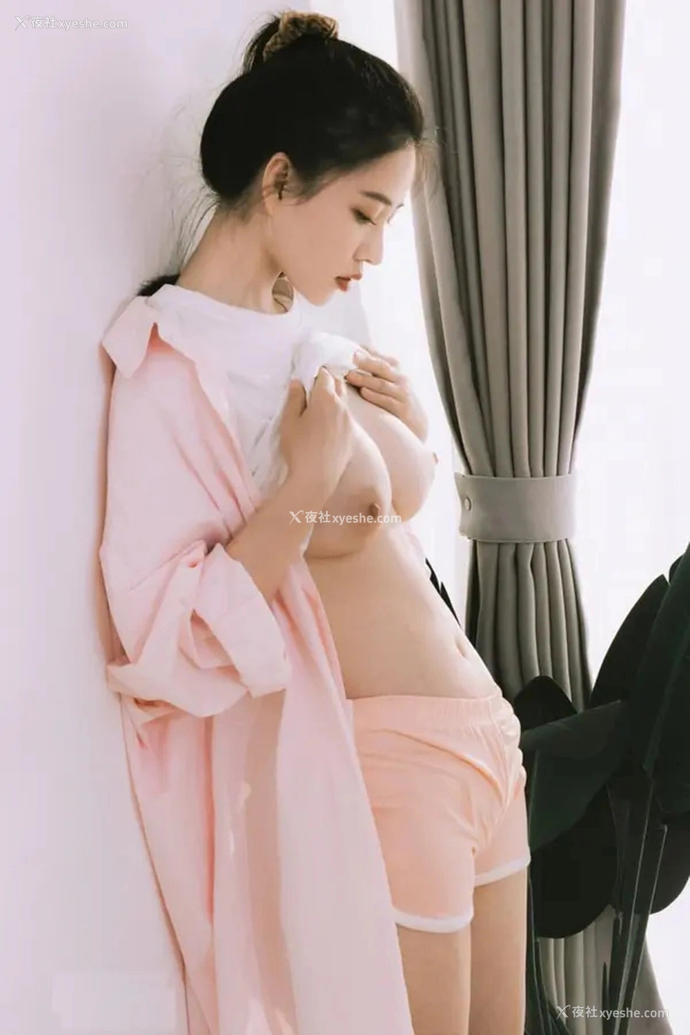 1P - 极品女神年年 初夏唯美无圣光美图