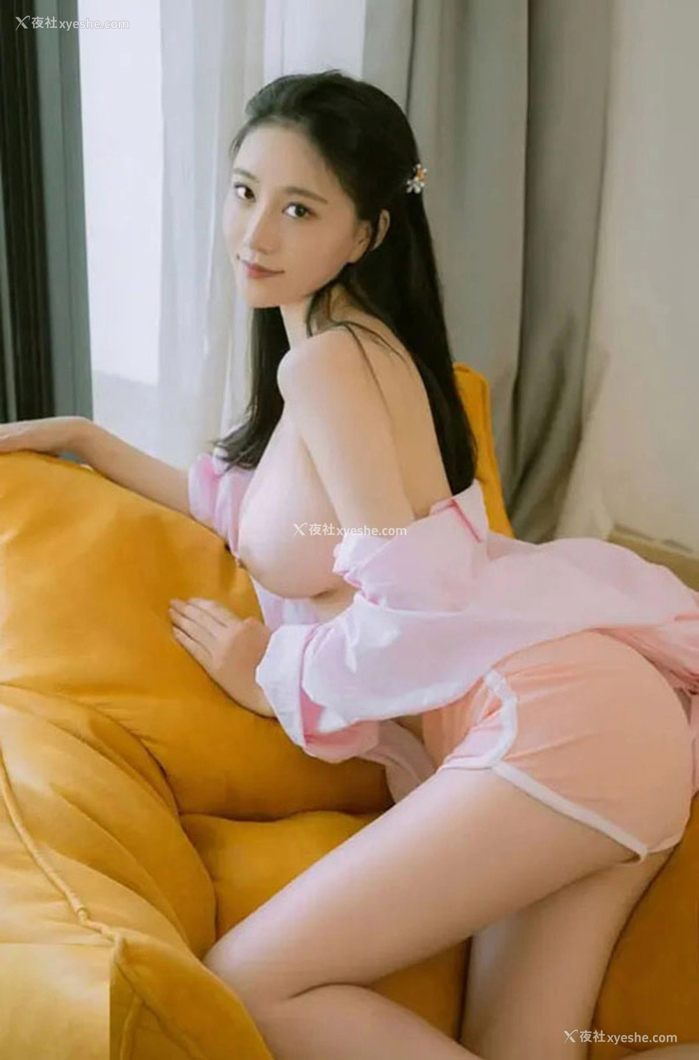1P - 极品女神年年 初夏唯美无圣光美图