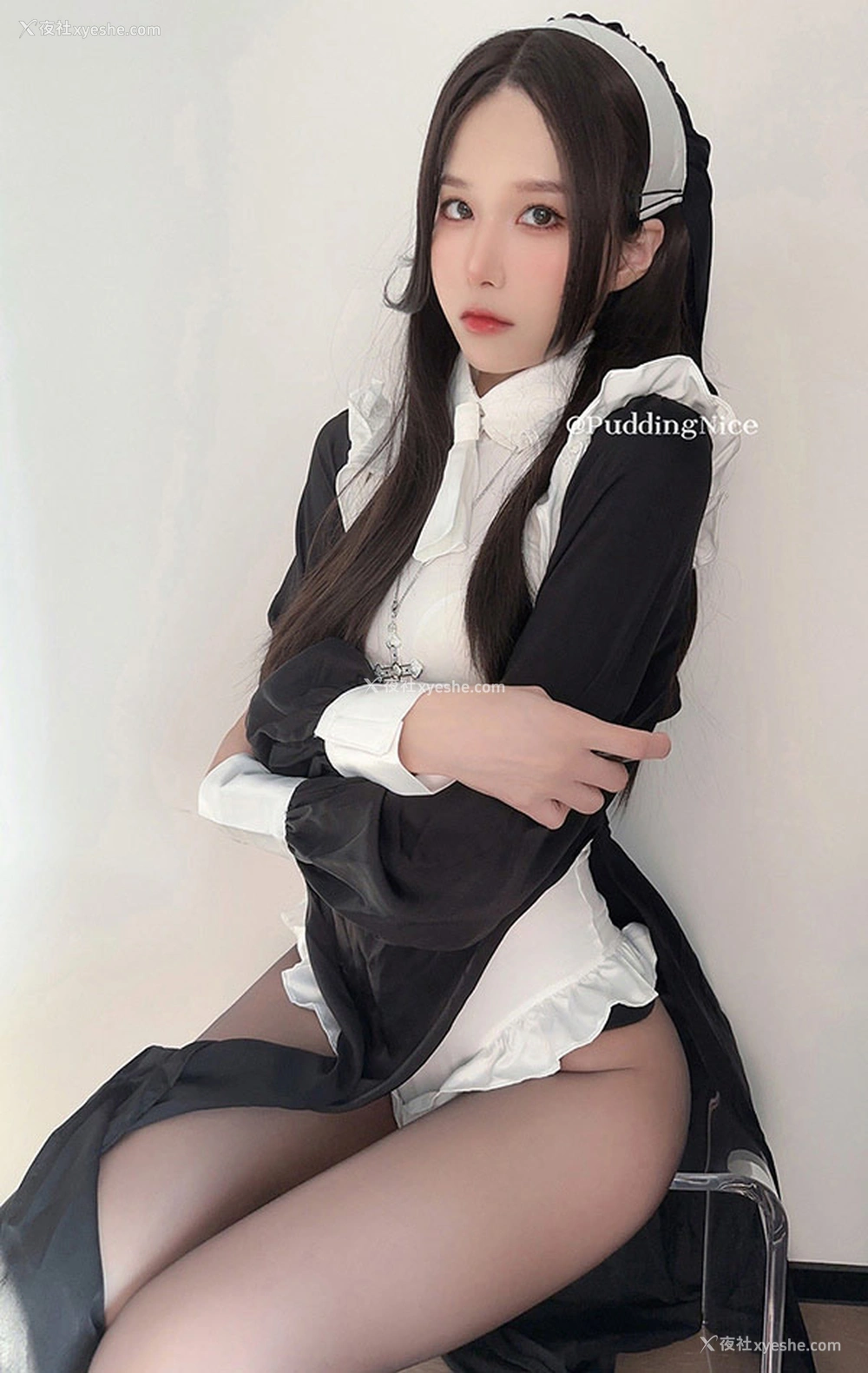 1P - 网红美女布丁大法 堕落修女