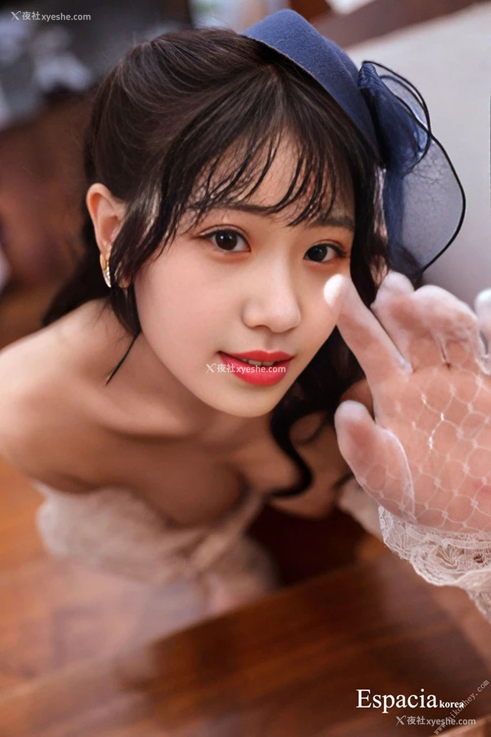 1P - 漂亮小姐姐宫廷风复古无圣光唯美图集