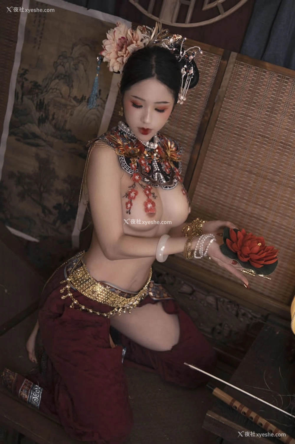 1P - 网红美女钛合金TiTi – 清朝极品玉妃2