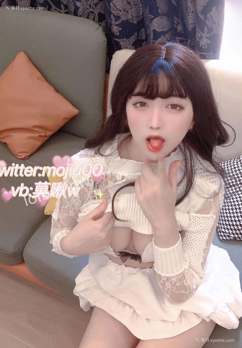 1P - 福利姬小青茗莫啾w – 纯欲毛衣
