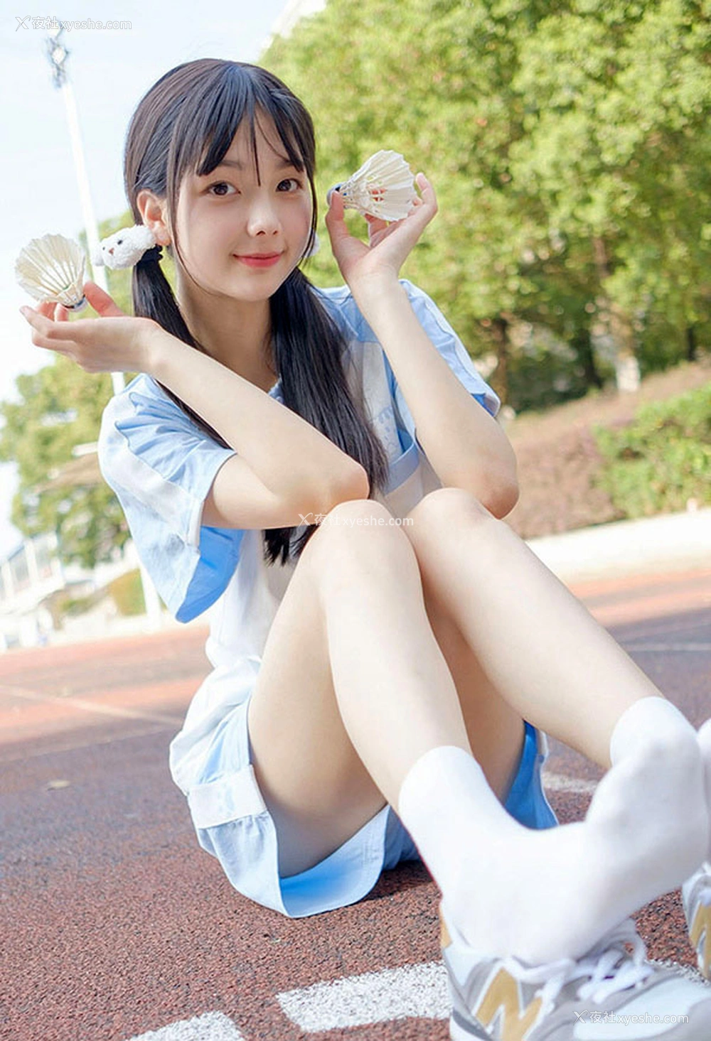 1P - 福利姬赤西夜夜 运动服私房版无圣光图集