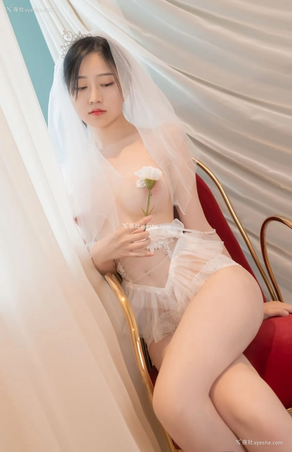 1P - 极品嫩模年年 – 婚纱无圣光唯美图集