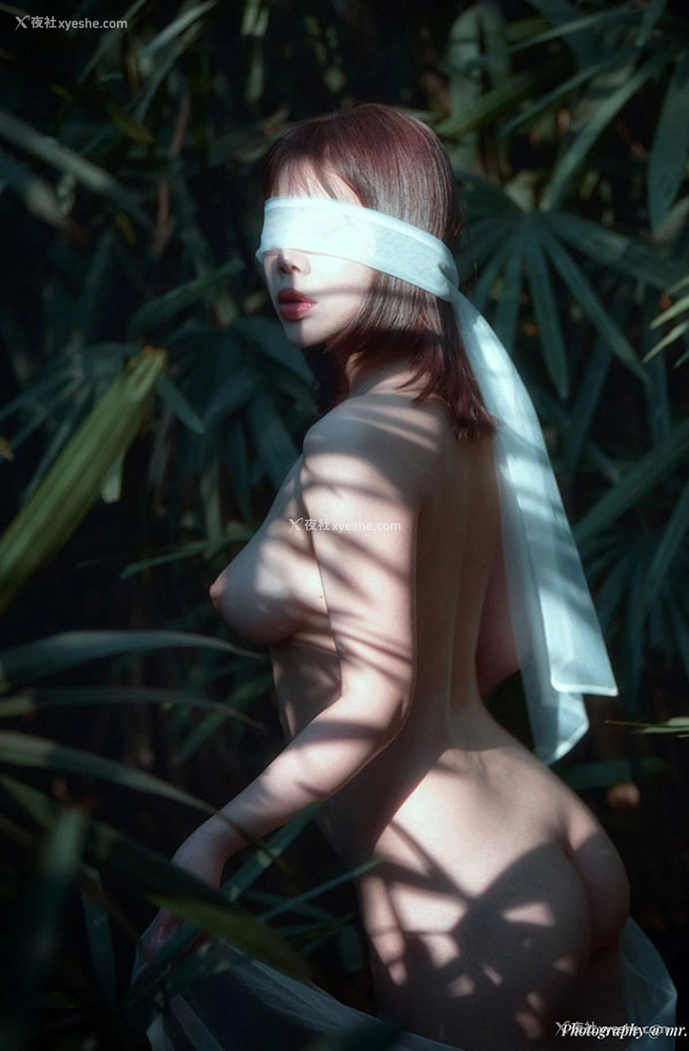 1P - 摄影师Mr.酒徒作品美女无圣光图集之户外篇3
